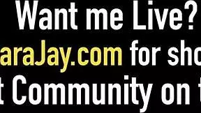 extra sausage pizza delivery with sara jay and havanna bleu