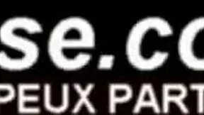 i compiled amateur french teens in outdoor public scenes.