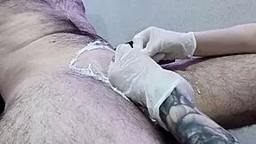 so this nurse is shaving the patient's groin area and it leads to a happy ending massage 😘