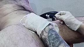 so this nurse is shaving the patient's groin area and it leads to a happy ending massage 😘