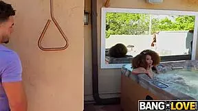 Cecilia lion in spying on this hottie pays off