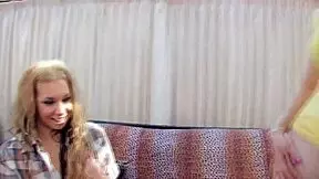 ジャネッサ、友達を貫いてるの？