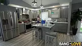 Maid Niicky Baby Shows Assets For Cash