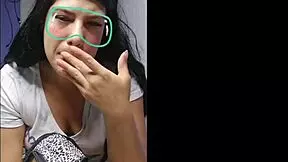 jovencita shows her panties on cam while flashing for voyeur