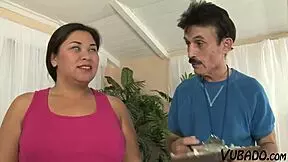 oh yeah, that fat amateur takes the cum right in her mouth