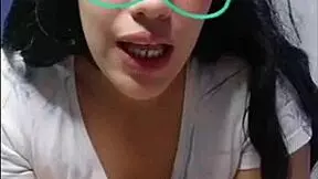 jovencita shows her panties on cam while flashing for voyeur