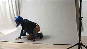 Is this amateur raven cosplay in public?