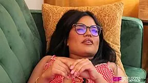 Hot Milf Eva Long Meets Lesbian Stepdaughter Summer Col 😍