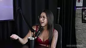 Luciana Picchi domination in Bora Cast with Bruna Carlos and Matheus Caetano part 2