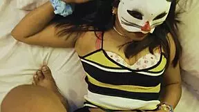 University girl gives blowjob to friend with big cock in house