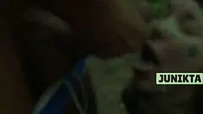 Vstopila sem z vibro hlačkami, se posrala v grmovje, srečala Italijana, mu sesala