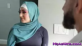 Peter Green's raging shaft tests Violet Gems' pussy. She takes every inch in that hardcore Arab encounter with piercings and big ass.