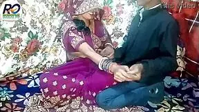 Bhabhi Boldly Prepares for Intense Pussy Fucking by Brother-in-Law