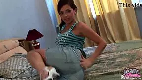 I Have A New Pair Of Skinny Jeans To Try On