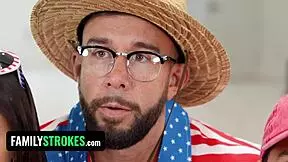 Group Bathes In Shower For Independence Day Trailer