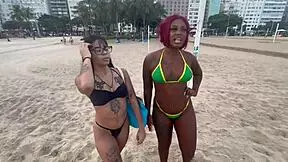 conheci 2 gostosas na praia e chamei pro abate