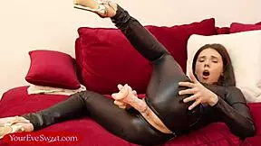 Do you like my latex outfit baby can you cum all over my big tits