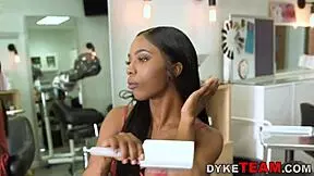 Hairdresser Licking Lesbian Petite Ebony In Outdoor Public Fingering Session