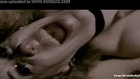 Sarah Paulson and Lindsay Pulsipher in American Horror Story.