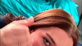 Apakah ini hookup kuliah terpanas Katerina Devilles yang berambut merah?