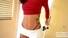 Tiny charlie valentine meets up with bryan gozzling for extreme sex with wet pussy 😍