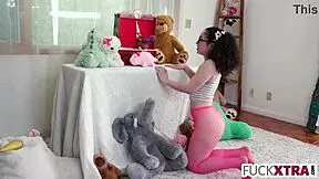pigtail cutie pixie fucks her puppet master 😏 so cute!