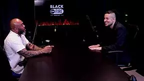 lack of communication in relationships? women exploring more, training two hands - cadu sem folego