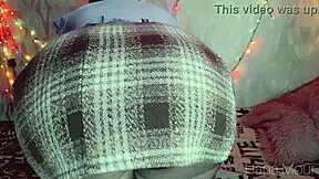 Young secretary in skirt masturbates her wet pussy solo after work