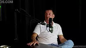 Carlos shares his best casting moments with Bia Hot and Pri Melancia in the podcast.