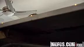 Mofos Latina Sex Tapes Petite Gets Banged