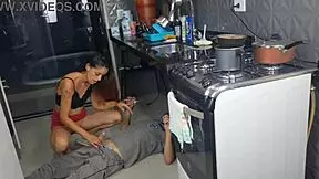 the casual encounter unfolds as the married woman greets the plumber without panties, leading to an outdoor amateur casting in jeans