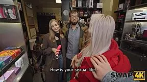 Veronica Leal seduces chick, boyfriend watches?