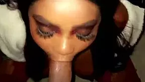 LATINA CALIENTE CON GRANDES TETAS NATURALES SE LA FOLLAn DESPUéS DE SUBIR A LA CASA!