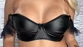 novinha toda soltinha with big tits and ass