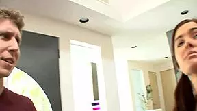 xxx fast rough fucking her wet pussy to orgasm in first time amateur video