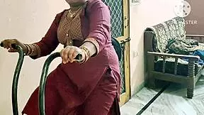 Indian desi bhabhi fucks gym boys roughly.