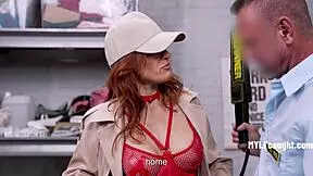 Security guard catches Elise London in office 😏