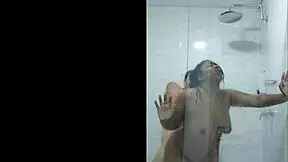 I fuked a folower at christmass, it was so hot with cumshot.