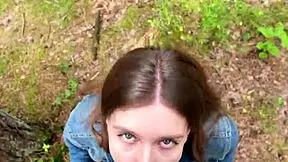 Went For Walk After Fucking, Sucked Him Off Outdoors And Swallowed Cum