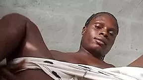 sexybharbee today masturbating to orgasm