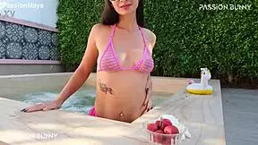 Morning Bikini Chill With Me And Berries!