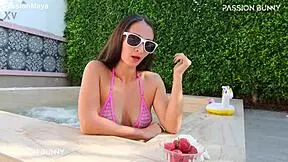 Morning Bikini Chill With Me And Berries!