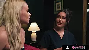 Oiled Masseuse Ella Reese Gives Special First Massage With Cunilingus And Fingering