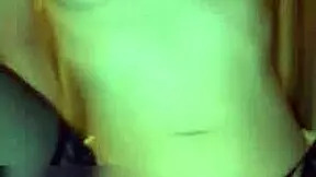 Dělá Kendra Spade, aby Gia Derza lízala její kundičku kvůli iniciaci do sorority?