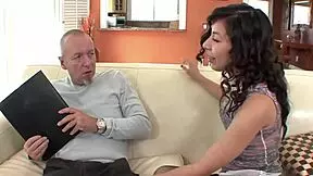 Slutty Bitch Moaning During Quickie Fucking