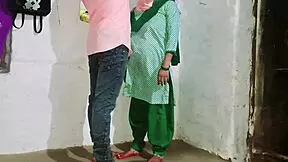 college se aaye stepsister pusssy fuck after class teacher