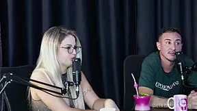 Val Mineirinha's Intriguing Domination In Bora Cast With Bruna Carlos