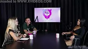 Val Mineirinha's Intriguing Domination In Bora Cast With Bruna Carlos