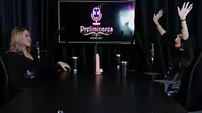 Naughty Gothic Girl Shows Blowjob Skills?