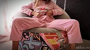 Skinny teen masturbates her pussy and squirts.